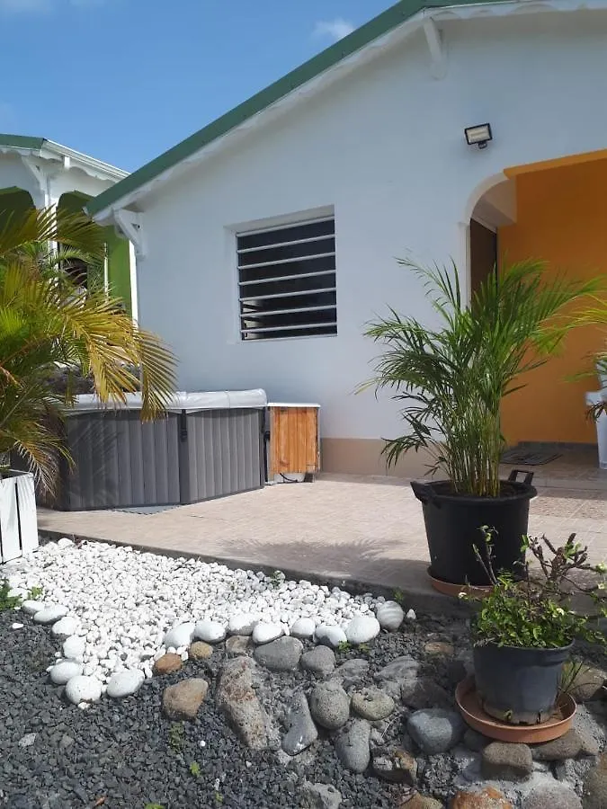 Aparthotel Bikamado Deshaies Guadalupe